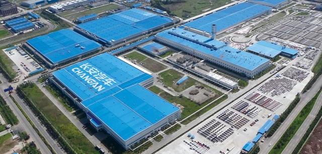 机器人抓生产、“神车”保健康 长安汽车以物联网科技硬核抗疫